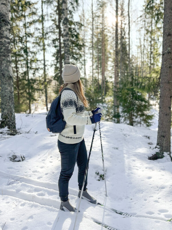 Ihana valkoinen norjalainen villapaita - Image 6