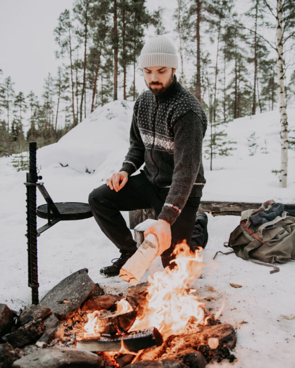 Kudottu norjalainen villatakki unisex - Image 2